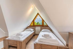 Willa Serafin-basen, sauny i jacuzzi w Willa Baciarka dodatkowo płatne