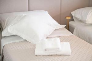 Mobile Home Kapo I Exclusive Mobile Home with Private Pool