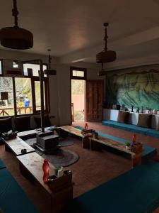 Nazzara - Stay & Café