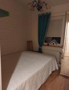 Charming cottage on Kvegero