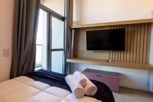 Studio Completo a 100m do Metro Brooklin HM1113