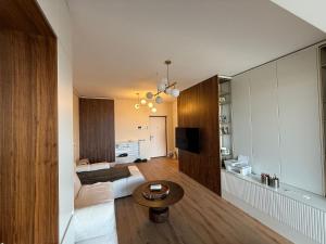 Baneasa Panorama Lake