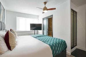 Cornish Haven - Spacious 4BR with WiFi & Parking
