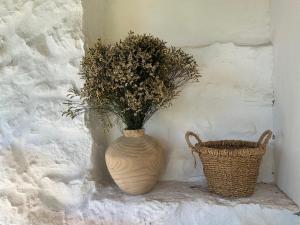 ALMOND GARDEN, Wooden Beam House