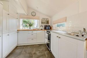 4 Bed in Llansteffan oc-e27710