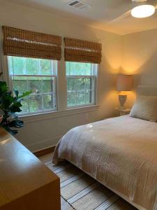 the treehouse with pool & hot tub at The Ponderosa