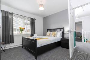 DiscountsContractorsWIFIFree ParkingSmart TV