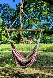 Shepherds Hut on tranquil Powis House Estate