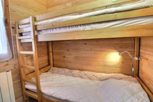 Résidence Plattieres - SUPERBE 2 PIÈCES CABINE ENTIÈREMENT RENOVÉ - VUE DEXCEPTION SUR MONT VALLON, SKIS AUX PIEDS MAE-7517