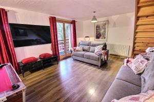 Chalet Camomille - Confortable chalet dans un quartier calme avec une vue imprenable sur la vallée et le Mont Blanc MAE-0967