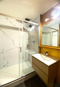 Résidence Versant Sud - Studio 4 personnes à Arc 1600 dans une résidence proche des pistes et des commerces MAE-1824