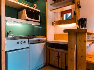 Résidence Mirantin 2 - Studio 3 personnes proche des pistes et des commerces avec une belle vue sur les pistes - Résidence calme dans le village de Cha MAE-1844