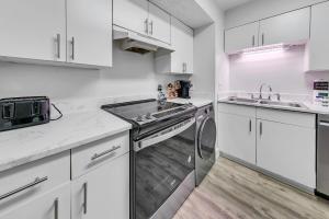 232 Great Deck View, 1 Mile to Beach