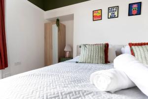 Spacious 3BR • WiFi • Parking • Contractor Stay