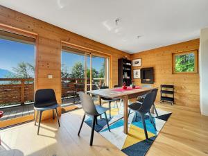 Appartements à Les Carroz-dArâches - GCF211 appartement 6 pers pied de piste MAE-7221