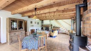 Chalets à Seytroux (Haute-Savoie) - Chalet Jumbaz MAE-0041