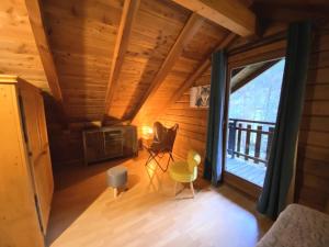 Chalets à La Bresse - LE GRIZZLY Chalet en bois avec SPA Jacuzzi MAE-8041