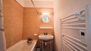 Résidence Sagittaire - Studio confortable avec balcon · Centre station MAE-7388