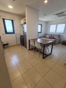 Edificio Torres Bolik! Apartamento de una habitación con parking! Encarnación Py!