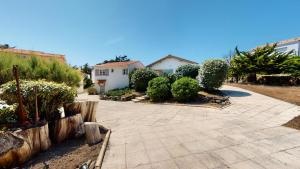 Maison à Bretignolles-sur-Mer - Villa des Vagues avec Jacuzzi MAE-5221