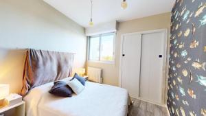 Appartements à Saint-Gilles-Croix-de-Vie - Le Bateau Ivre 50 m de la Plage MAE-6961