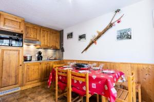 Résidence La Demeurance - 2 pièces cabine 6 personnes exposé Sud-Ouest MAE-8634