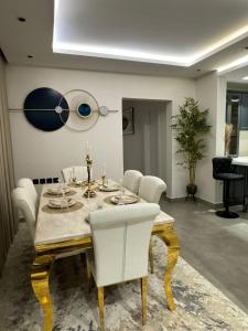 شقه بالملقا الروز ريزدنس33 vipثلاث غرف وصاله وثلاث دورات مياه ودخول ذاتي