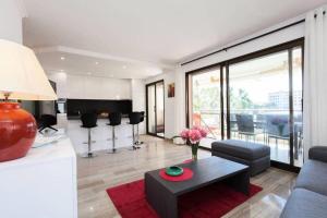 Résidence 3p Avec Terrasse Au Palm Beach, à 2min Des Plages - 3P avec terrasse au Palm Beach, à 2min des plages MAE-1553