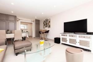 Résidence 3p Traversant à 2 Min Des Plages, Parking Privé - 3P traversant à 2 min des plages, parking privé MAE-1583