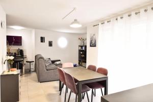 Résidence 3p Avec Terrasse Et Piscine Au Coeur Du Palm Beach - 3P avec terrasse et piscine au coeur du Palm Beach MAE-1593