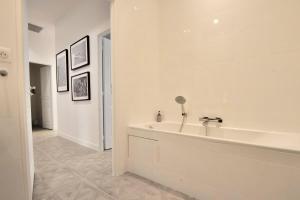 Résidence 4p Moderne En Centre-ville, 5min Palais & Plages ! - 4P moderne en centre-ville, 5min Palais & plages ! MAE-1683