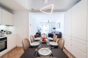 Résidence 4p Carré D’or - Hyper Centre à Pied Des Plages - 4P Carré d’or - Hyper centre à pied des plages MAE-1973