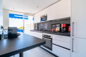 Résidence 2p Avec Terrasse Vue Mer & Parking, 2min Des Plages - 2P avec terrasse vue mer & parking, 2min des plages MAE-2063