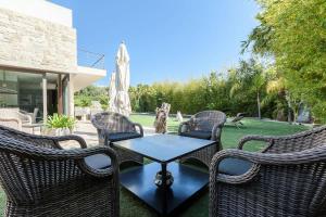 Résidence Villa En Domaine Privé Avec Piscine Chauffée - Villa en domaine privé avec piscine chauffée MAE-2023