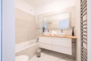 Résidence Rare ! Superbe 3 Pièces Avec Jardin Face à La Mer - RARE ! Superbe 3 pièces avec jardin face à la mer MAE-2143