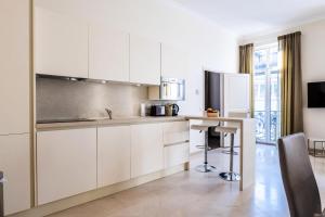 Résidence 3 Pièces Rue D’antibes à Deux Pas Du Palais Des Festivals - 3 pièces rue d’Antibes à deux pas du Palais des festivals MAE-2263