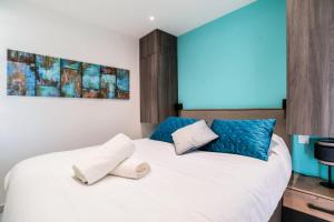 Résidence 3p Avec Terrasse, Vue Mer, Piscine Et Parking - 3P avec terrasse, vue mer, piscine et parking MAE-2363