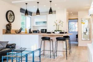 Résidence 2 Pièces Terrasse à 8min à Pied Du Centre Parking - 2 pièces terrasse à 8min à pied du centre parking MAE-2553