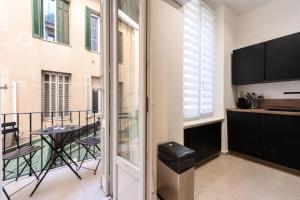 Résidence Appartement Moderne En Plein Centre Ville ! - Appartement moderne en plein centre ville ! MAE-2463