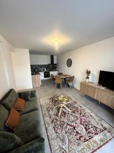 Appartements à La Rochelle - Le champs de Mars, centre ville, LR108 MAE-1771