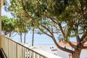 Résidence 2p Avec Terrasse, Vue Mer Et Parking - 2P avec terrasse, vue mer et parking MAE-2483