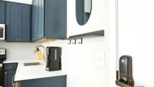 2 Units Steps to the French Quarter Bourbon St The Harlequin by AvantStay