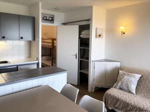 Résidence Les Carlines - Studio 4 personnes 1650 MAE-2314