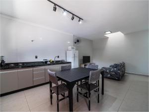 Piscina, Área Gourmet, Wi-fi e Garagem