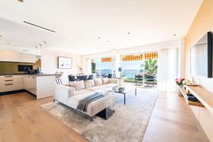 Résidence 4p Vue Mer, Résidence De Standing Avec Piscine & Tennis - 4P Vue Mer, Résidence de Standing avec Piscine & Tennis MAE-4573