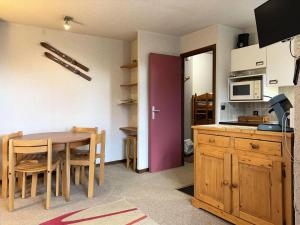 Résidence Le Cairn - STUDIO 4 PERSONNES CENTRE STATION MAE-3821