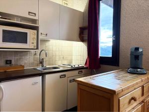 Résidence Le Cairn - STUDIO 4 PERSONNES CENTRE STATION MAE-3821