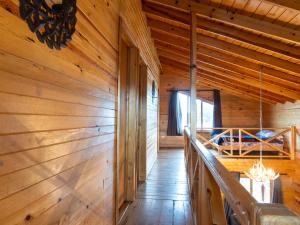 Spacious Villa for 16 Guests Just 5 Minutes from the Park