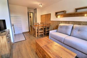 Résidence Grand Bois A - CONFORTABLE 2 PIECES, SKIS AUX PIEDS ET PROCHE DES COMMERCES MAE-2134