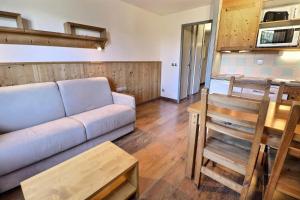 Résidence Grand Bois A - CONFORTABLE 2 PIECES, SKIS AUX PIEDS ET PROCHE DES COMMERCES MAE-2154